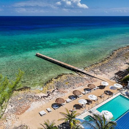Cobalt Coast Resort West Bay Esterno foto