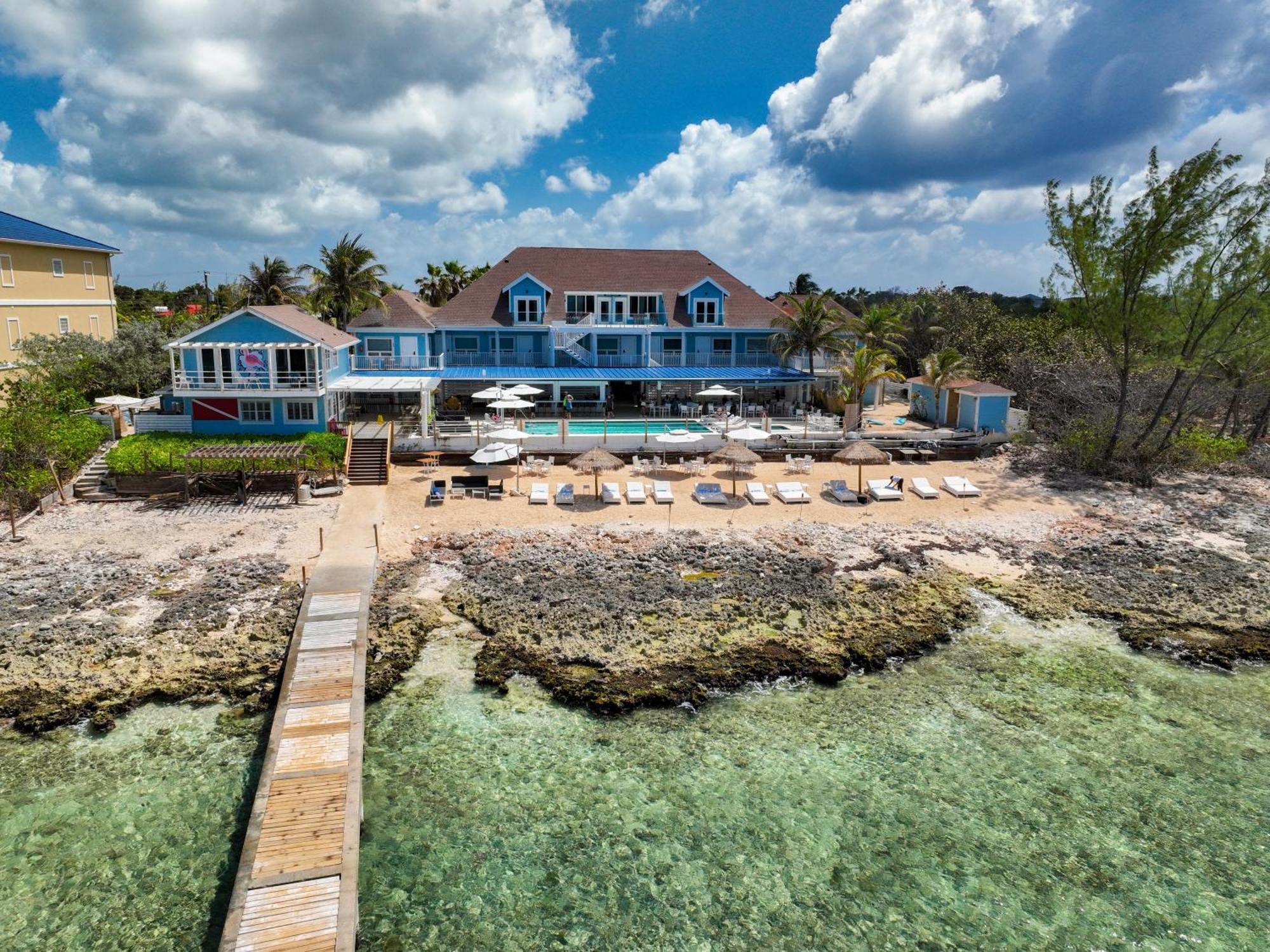 Cobalt Coast Resort West Bay Esterno foto